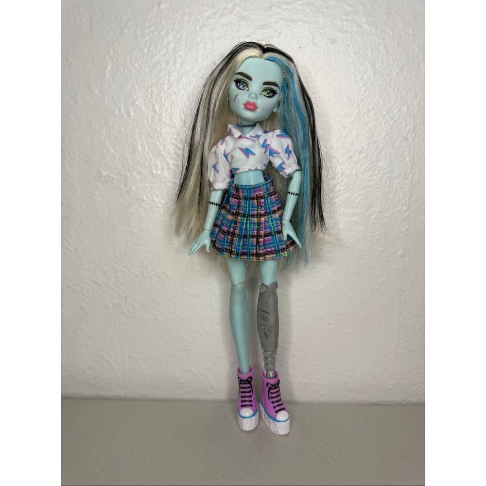 Monster High Frankie Stein Fashion Doll Clothing & Shoes‎